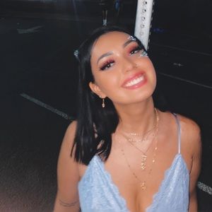 Meet your Posher, Meritza